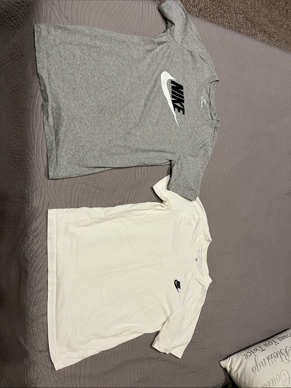Nike Short Sleeve Twin Pack Tee in Gray & White youth xl.
